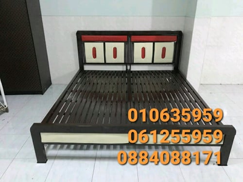 គ្រែក្បាលជ្រុង 1.8m