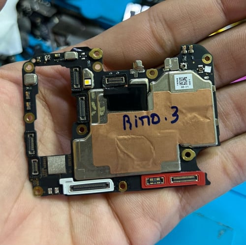 បត​ OPPO Reno 3