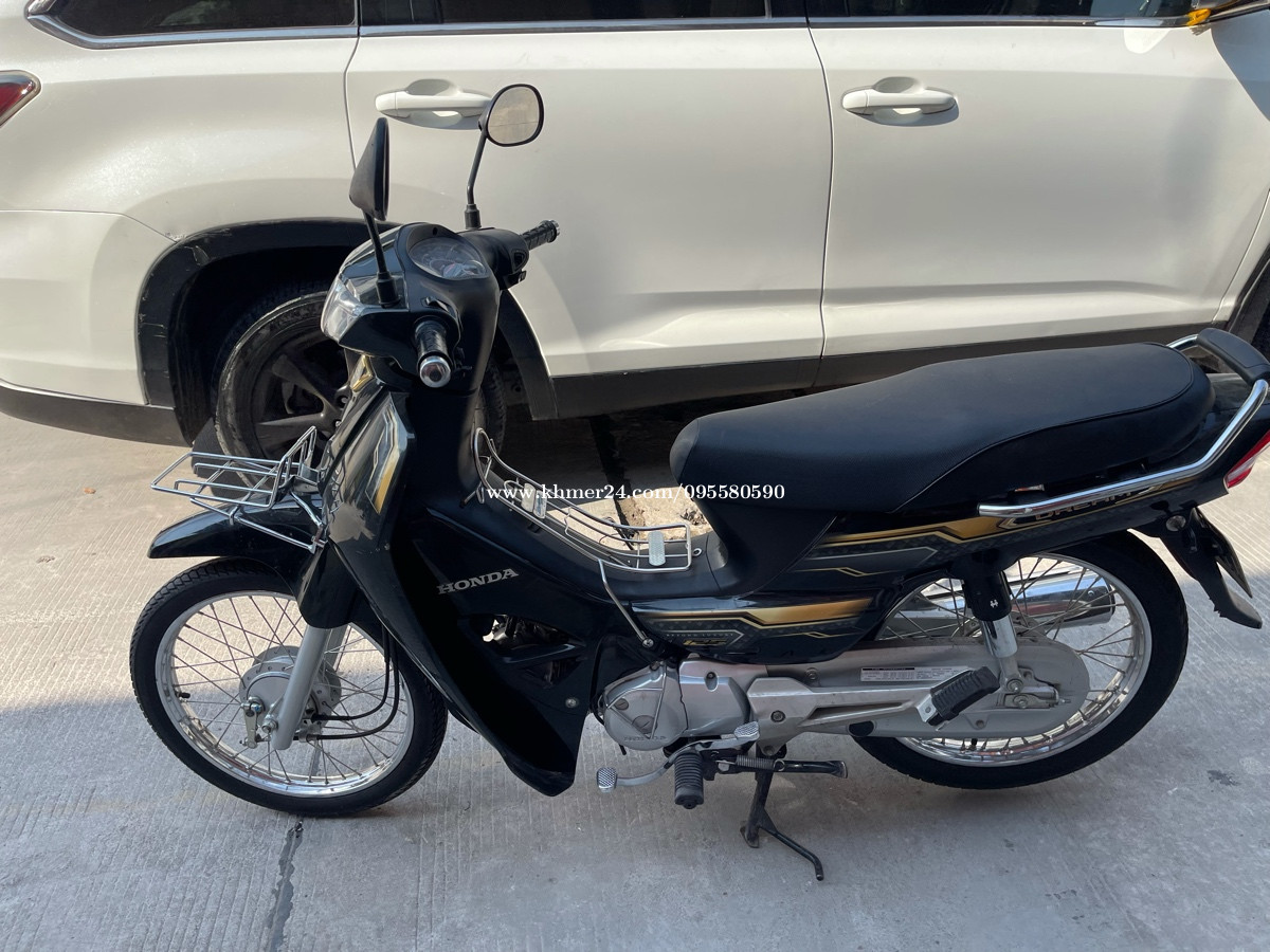 Honda dream for sale Price 2199.00 in Chbar Ampov Pir, Cambodia Kim