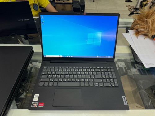 Lenovo V15 G3