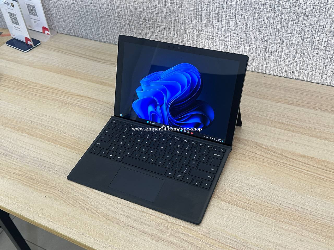 Surface Pro 7 ( Grade A ) Core i5, RAM 8GB, SSD 256GB price