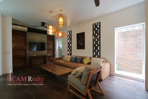 Contemporary 4 Bedroom Villa For Rent in BKK3 - 5 Minutes From BKK1