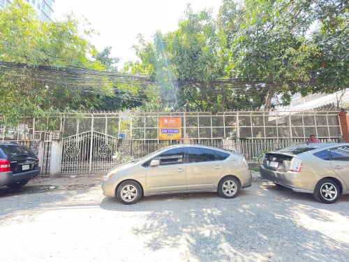 Urgent Sale!!! Land for Sale Close Norodom Boulevard