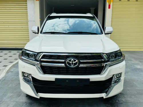 ក្រដាសពន្ធ Toyota landcruiser V6 arab full options 2008up2021