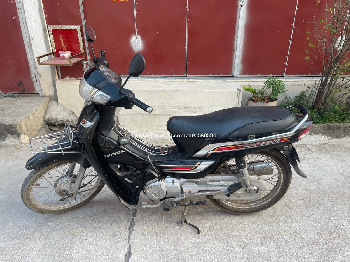Honda dream for sale Price 790.00 in Chbar Ampov Pir, Cambodia Kim