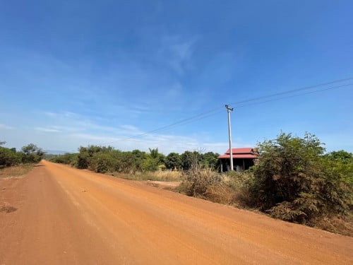 ទំហំ250000M2 វិញ្ញាបនបត្រសម្គាល់ម្ចាស់អចលនវត្ថុ(ប្លង់រឹង)