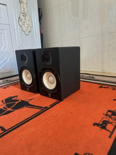 លក់Monitor Speakers Yamaha HS50m