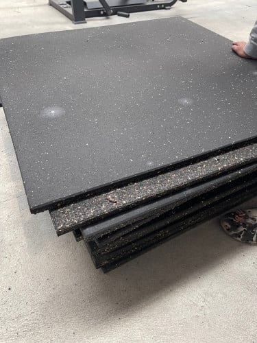 កម្រាលក្រាល gym