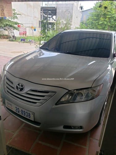 camry 07 le