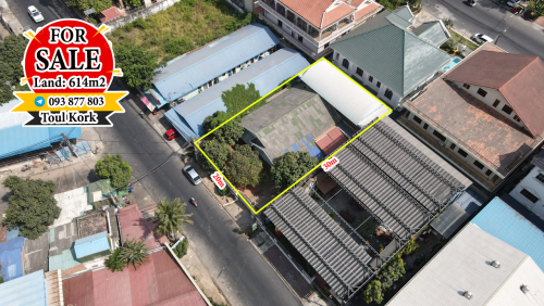 វីឡាលក់ក្បែរអង់តែនទួលគោក