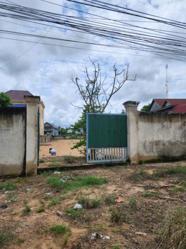 ដីសម្រាប់លក់ នៅស្វាយរលំ