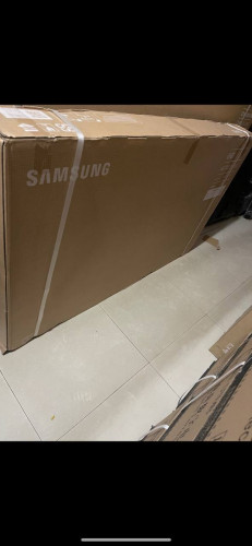 75inch Crystal UHD 4k 620$ Warranty 1year