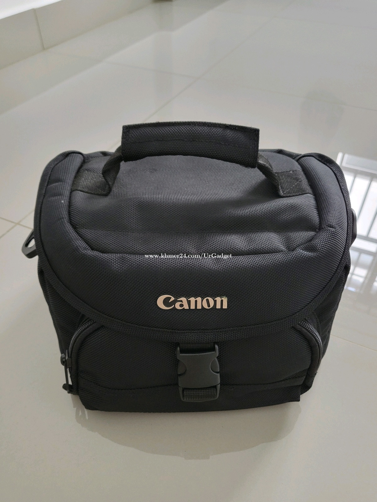Original cannon camera bag Price 10.00 in Olympic, Cambodia Unique