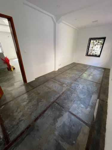Shop-Office-Showroom-Coffee Shop For Rent Near Independent MonumentSize: 14x25m, 02 Floors, 3,800$