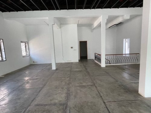 Shop-Office-Showroom-Coffee Shop For Rent Near Independent MonumentSize: 14x25m, 02 Floors, 3,800$