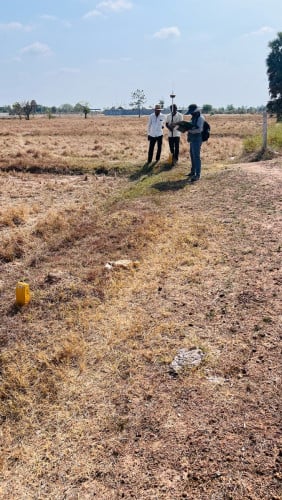 ដីស្រែលក់  ផ្លូវជាតិលេខ52 កាត់ប្លង់រឹងជូន