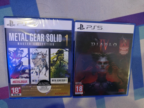 PS5 disc Metal Gear Solid 1 & Diablo IV