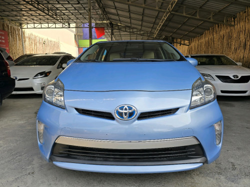 Toyota Prius plug 2012 option3