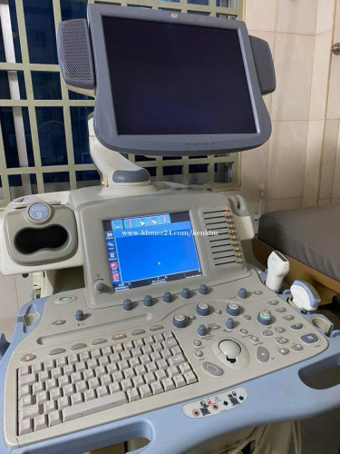 ម៉ាស៊ីនអេកូ Ultrasound machine