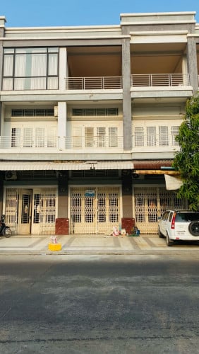 ផ្ទះ​ជួល​បន្ទាន់​ House for Rent