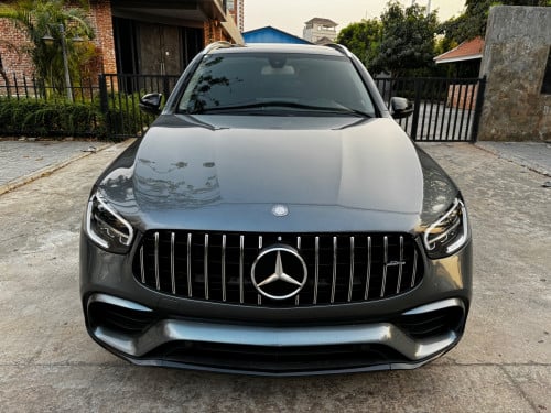 2022 Mercedes GLC 63s AMG