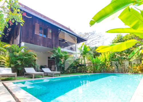 ផ្ទះឈើសម្រាប់លក់ក្នុងសង្កាត់ស្លក្រាម ក្រុងសៀមរាប - WOODEN HOUSE FOR SALE IN SLA KRAM,SIEM REAP