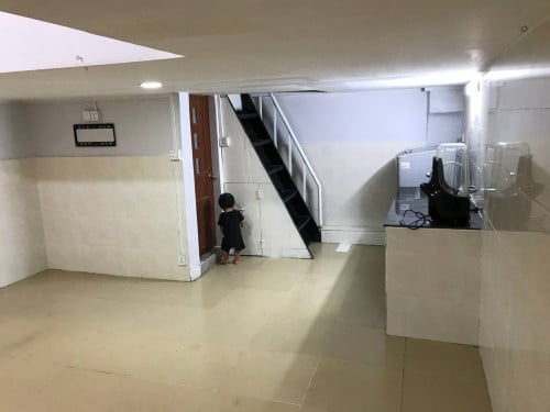 ផ្ទះលក់ជាន់ផ្ទាល់ដី