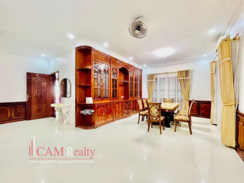 8 bedrooms villa office space for rent in Beong Keng Kang 1 district – Phnom Penh