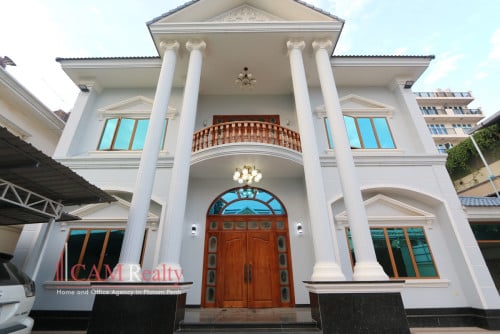 Commercial villa for rent in Tuol Kouk, Phnom Penh.