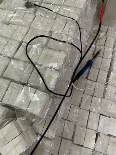 ផ្ទះក្រដស់បកមុន