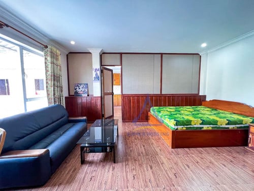 Brightness one bedroom for rent at Chroy ChangVar