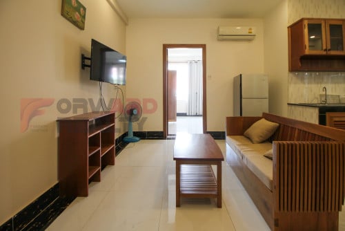 2 Bedrooms apartment available for rent in Russian Market Area (Toul Tumpung)