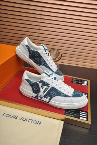 🌸LV Sneakers🌸
