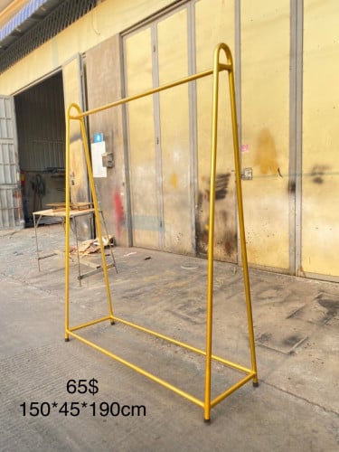 ស្នួរព្យួខោអាវតាំងលក់/Live on sale for Cloth Store