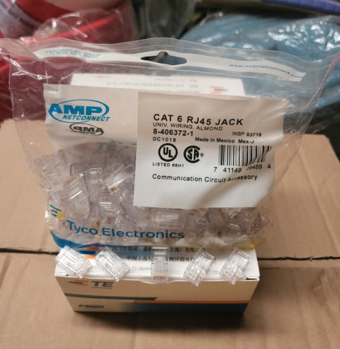 AMP CAT6 Connectors (Good quality) 100 Connectors / Box