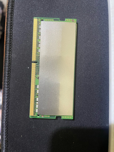 Samsung DDR4/8g 3200
