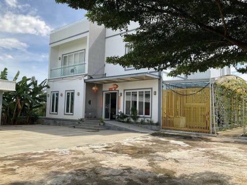 វីឡាលំហែ​ សម្រាប់ជួល​ ទីតាំងជ្រោយចង្វារ