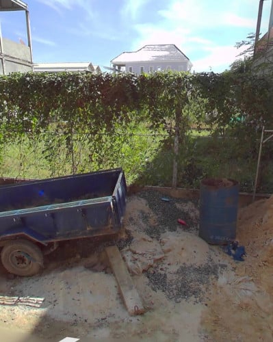 ដីលក់ជិតបុរីប៉េងហ៊ួតចាក់អង្រែក្រោម