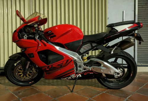 2003 Aprilia RSV Mille