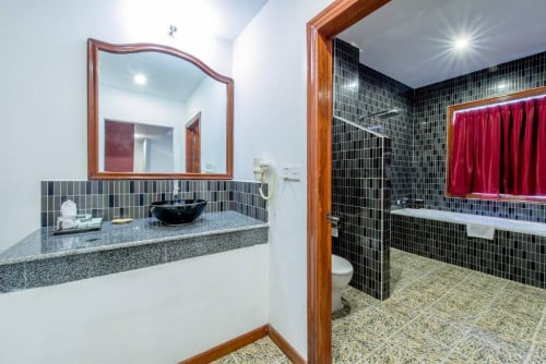 Hotel លក់ក្រោមទី50% នៅផ្លូវជាតិលេខ06Aក្រុងសៀមរាប
