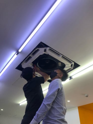 សេវាកម្មលាងសម្អាតម៉ាស៊ីនត្រជាក់ និង ប្រព័ន្ធភ្លើង