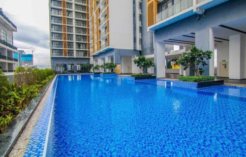 Brand New Condo 1-bedroom with gym and pool for rent in 7 Makara (Central market)