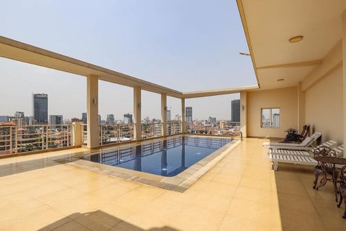 TK | Service apartment 3 beds with gym and pool for rent nearby Fun Mall