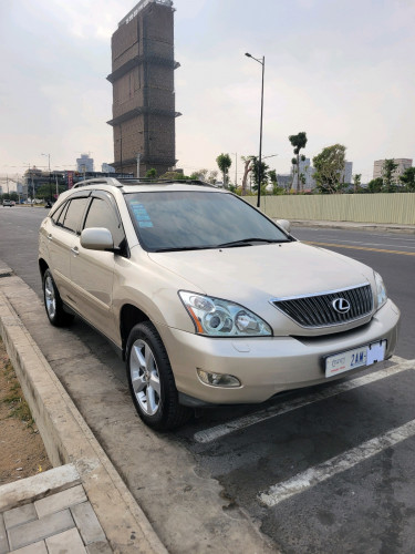 Lexus RX330