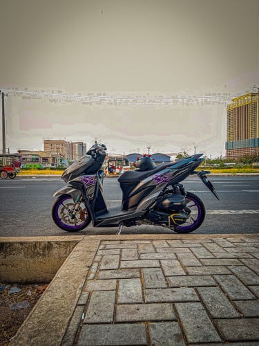 ម៉ូតូលក់