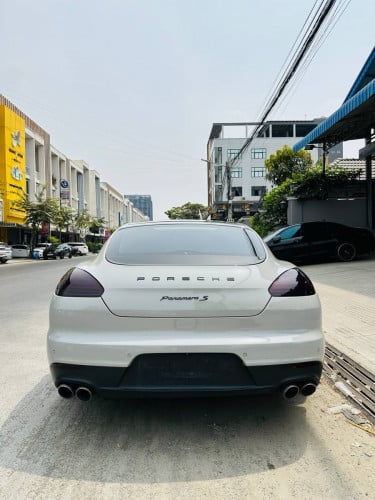 2014 Porsche Panamera S