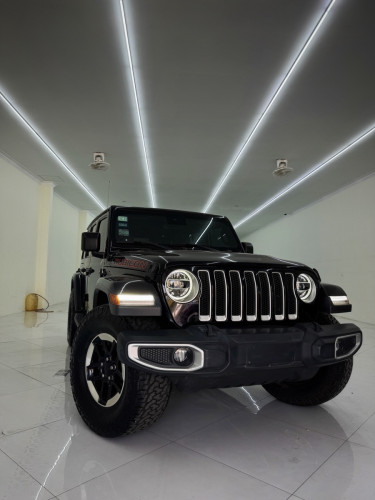 Jeep Sahara 2019 Full Option ប្រភេទឡានខ្លាញ់គោ អត់បុកអត់ប៉ះ