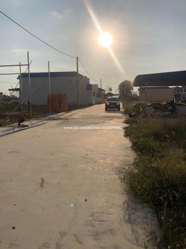 ដីលក់ 5×20