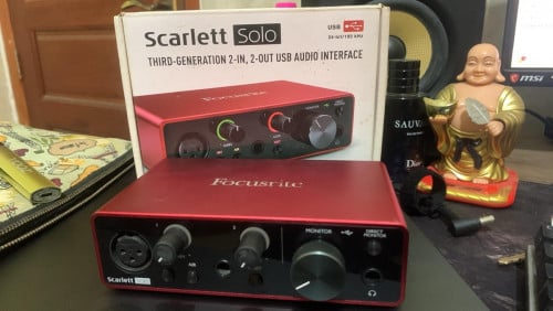 Soundcard scarlet solo មួយទឹក sell 100$