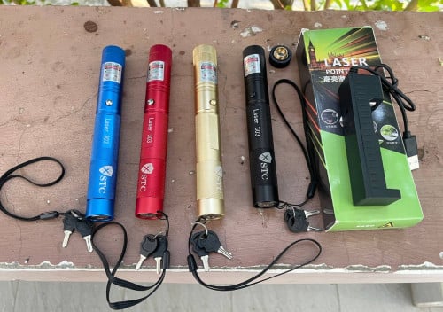 ពិលឡាស៊ែរ or Laser Pointer or Laser Pen